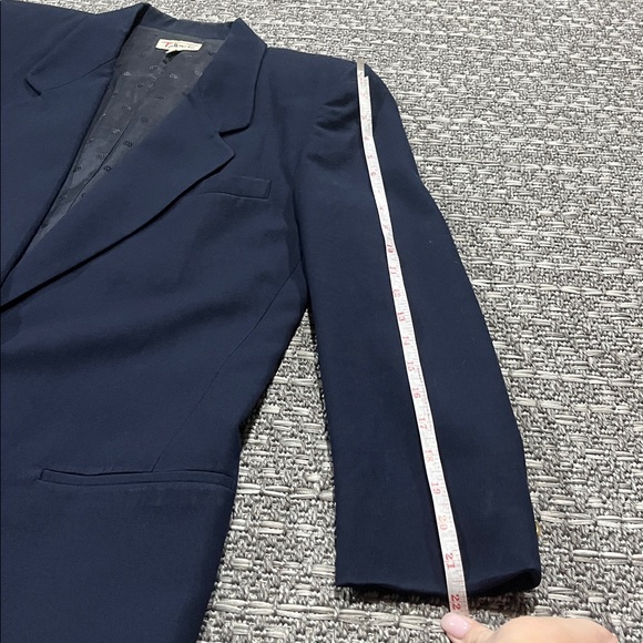 Vintage Talbots | Navy Blue Wool Blazer - Picture 11 of 16